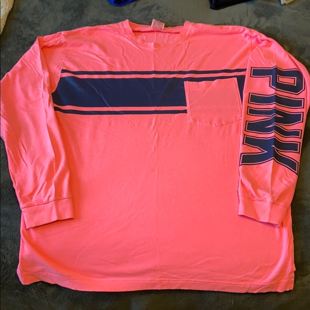 PINK VS Pocket longsleeve